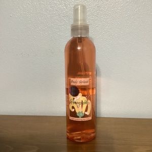 FULL NEW Rare Bath and Body Works ORIGINAL Honeysuckle Body Splash Spray